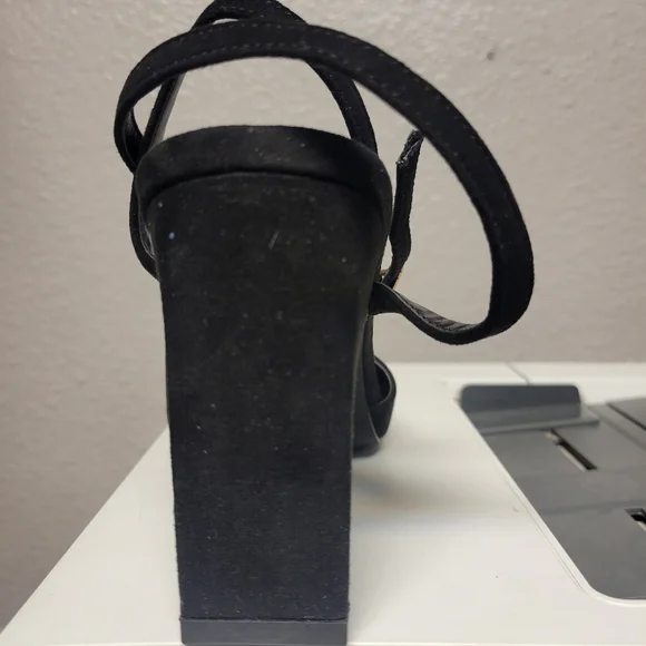 Lulus square heel shoe - Picture 4 of 6